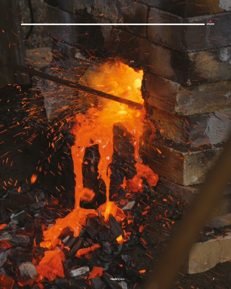 HackSpace 25-2019-12